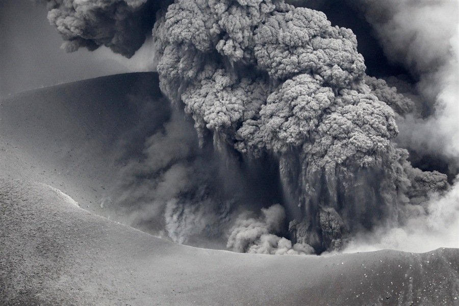 Извержение вулкана Шинмо